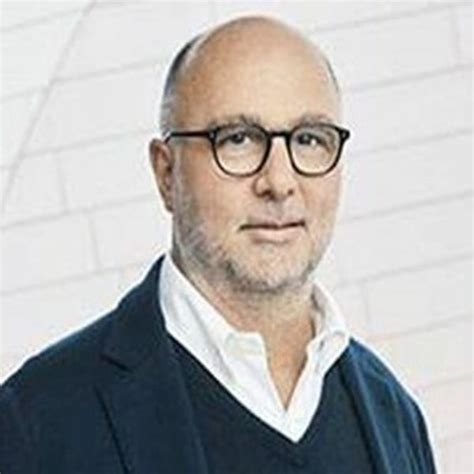 LVMH: Italian executive Andrea Guerra quits